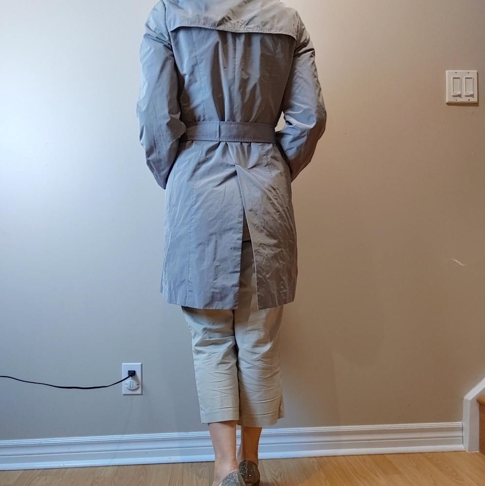 🔥Price Drop🔥🎉HP🎉 Banana Republic Belted Trench Coat - Picture 3 of 9